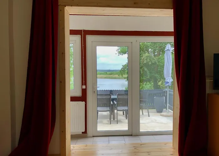 Haus Am Mit Steg, Boot, Kamin Und Sauna - Mecklenburgische Seenplatte * Blankensee (Mecklenburg-Vorpommern)