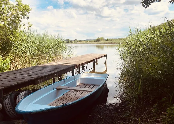 Casa vacanze Haus Am Mit Steg, Boot, Kamin Und Sauna - Mecklenburgische Seenplatte