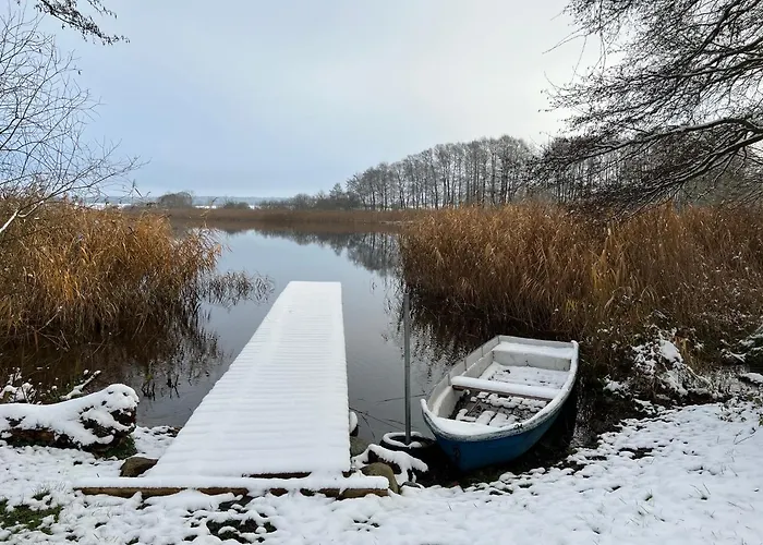 Haus Am Mit Steg, Boot, Kamin Und Sauna - Mecklenburgische Seenplatte *